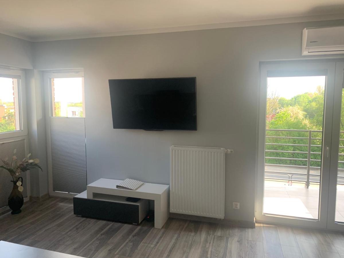 Klimatyzowany Apartament Z Miejscem Garazowym กอร์ซุฟเวียลคอปอลสกี ภายนอก รูปภาพ