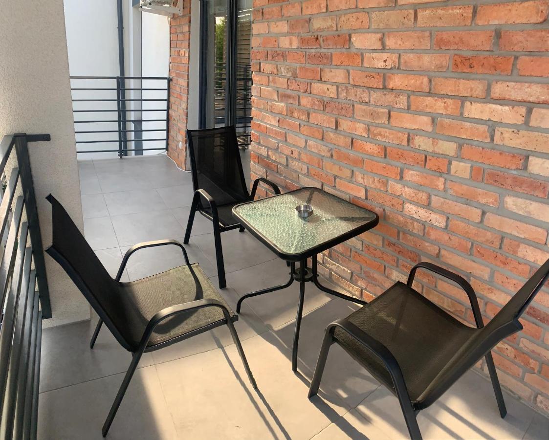Klimatyzowany Apartament Z Miejscem Garazowym กอร์ซุฟเวียลคอปอลสกี ภายนอก รูปภาพ